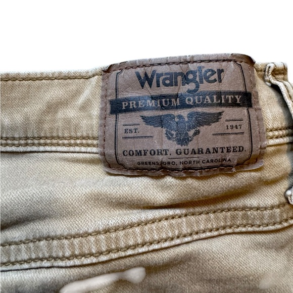 🦩5/$30🦩 30X30 Men’s Wrangler Tan Jeans - Picture 3 of 5